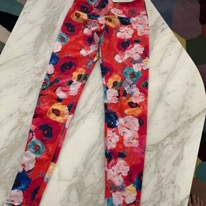 ONZIE 🙏🧘🏼‍♂️🕉gotta have yoga pants 💪❗️